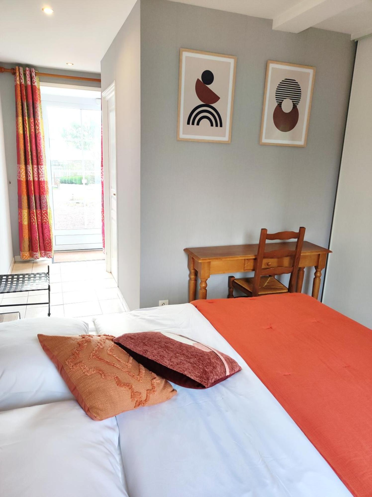 La Minoterie Bed & Breakfast Tessy-sur-Vire Oda fotoğraf